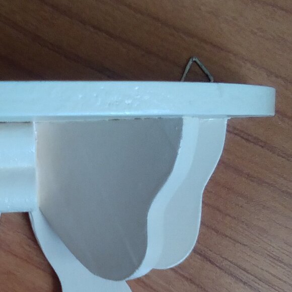 Adorable Wall Mounted Bow Shelf - Picture 8 of 12